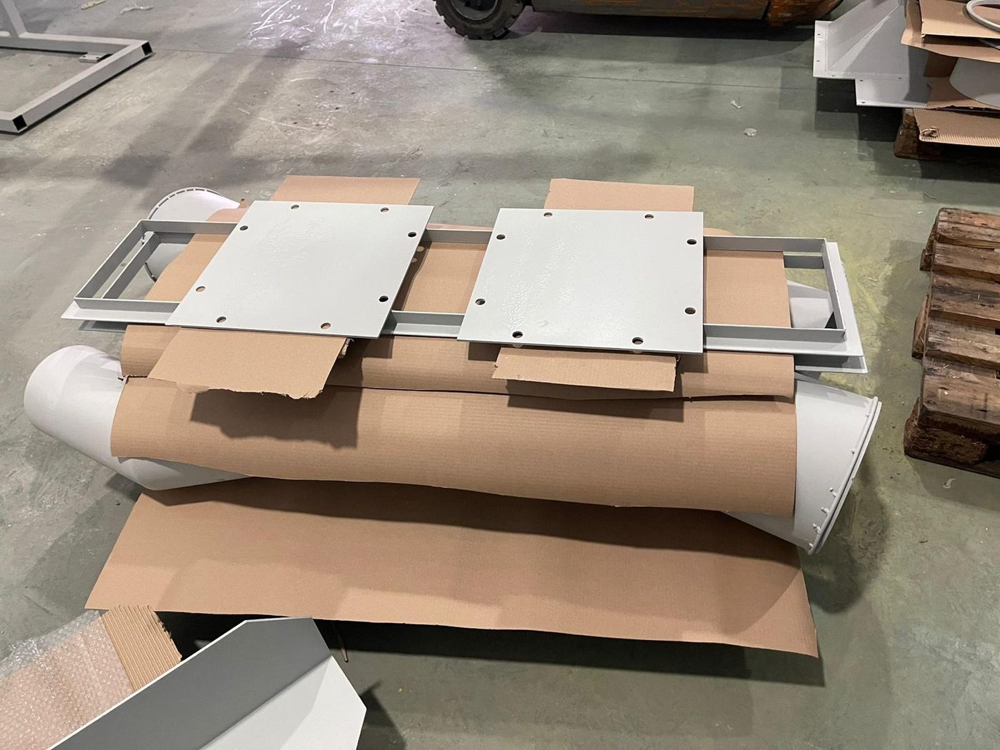 Estructura metálica de nave industrial fabricada por Ingescam en Zaragoza