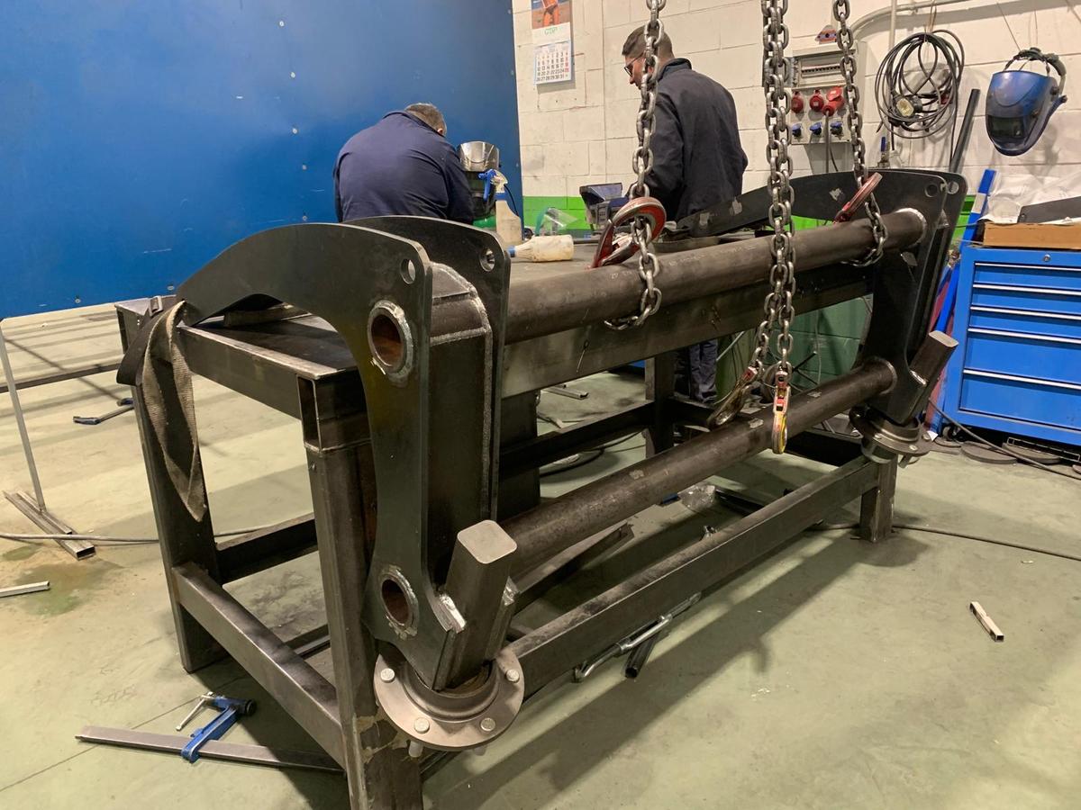Skid industrial diseñado y fabricado por Ingescam en su taller de Zaragoza